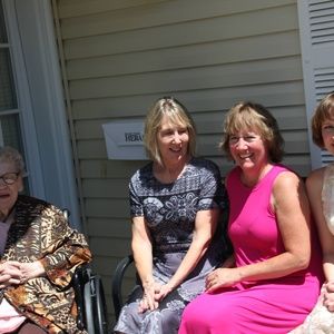 Meet your Posher, Ellen